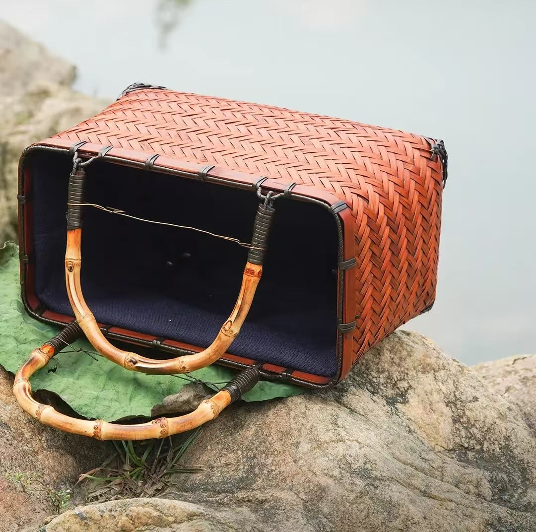 Bamboo-woven vintage bag