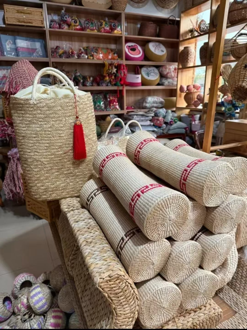 Highly crafted health pillow for cervical spine support