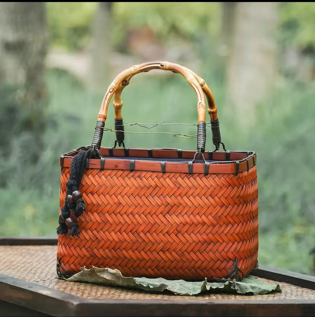 Bamboo-woven vintage bag
