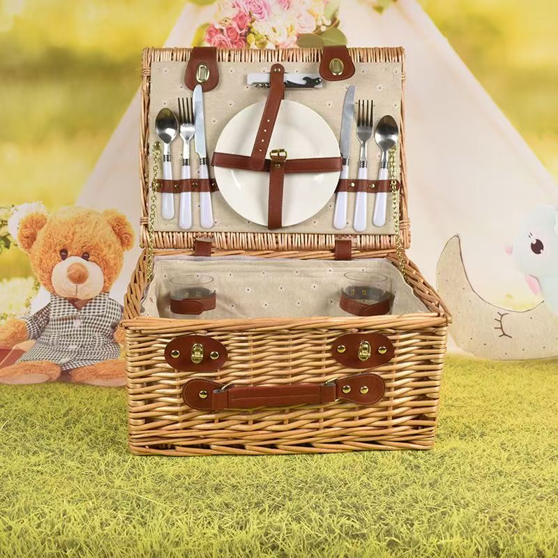 picnic basket