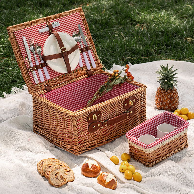picnic basket